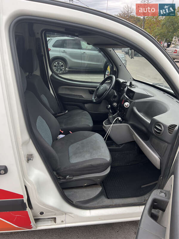 Грузовой фургон Fiat Doblo 2007 в Запорожье