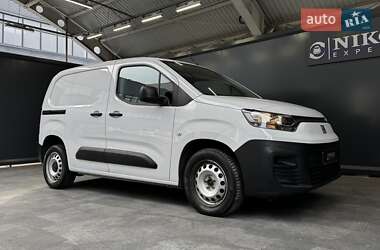 Грузовой фургон Fiat Doblo 2023 в 