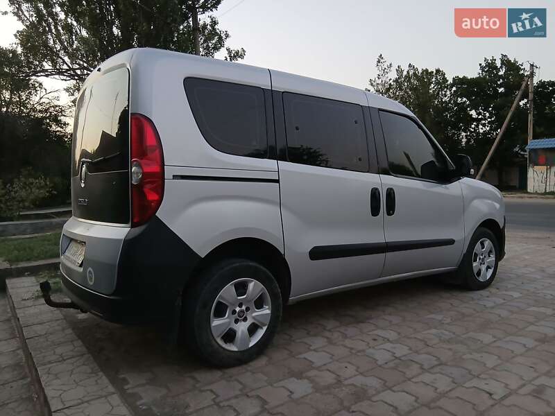 Минивэн Fiat Doblo 2011 в Новой Одессе