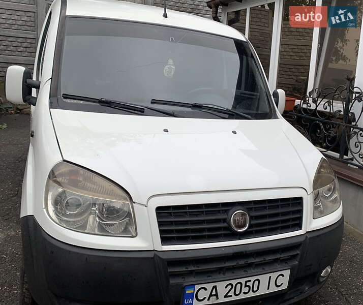 Минивэн Fiat Doblo 2008 в Золотоноше