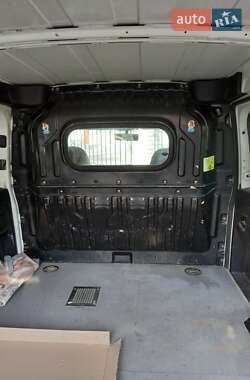 Грузовой фургон Fiat Doblo 2010 в 