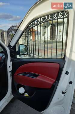 Грузовой фургон Fiat Doblo 2010 в 