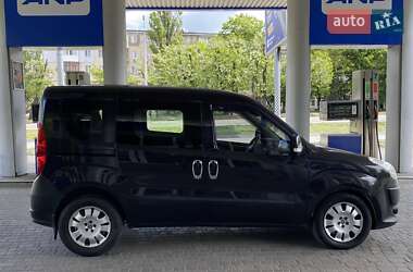 Минивэн Fiat Doblo 2010 в 