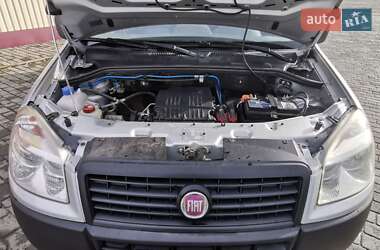 Минивэн Fiat Doblo 2012 в 