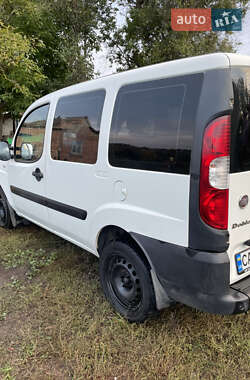 Мінівен Fiat Doblo 2009 в 