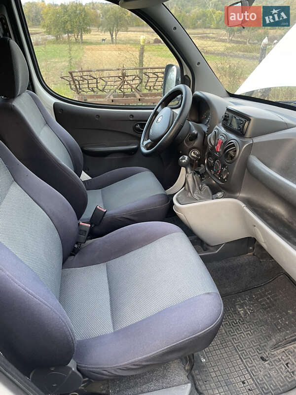 Мінівен Fiat Doblo 2009 в Городищеві