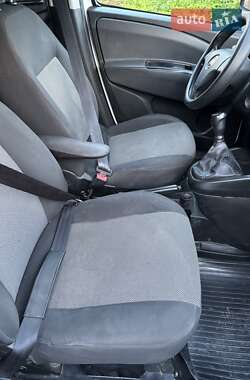 Грузовой фургон Fiat Doblo 2011 в 