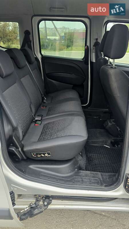 Минивэн Fiat Doblo 2011 в Днепре фото 10 Минивэн Fiat Doblo 2011 в Днепре