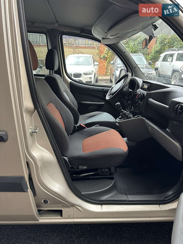 Минивэн Fiat Doblo 2015 в Киеве