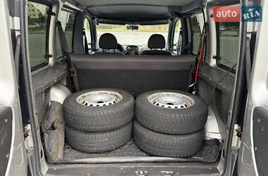 Минивэн Fiat Doblo 2005 в 