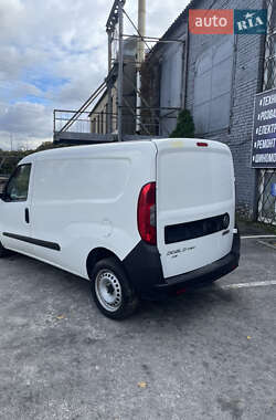 Грузовой фургон Fiat Doblo 2017 в 