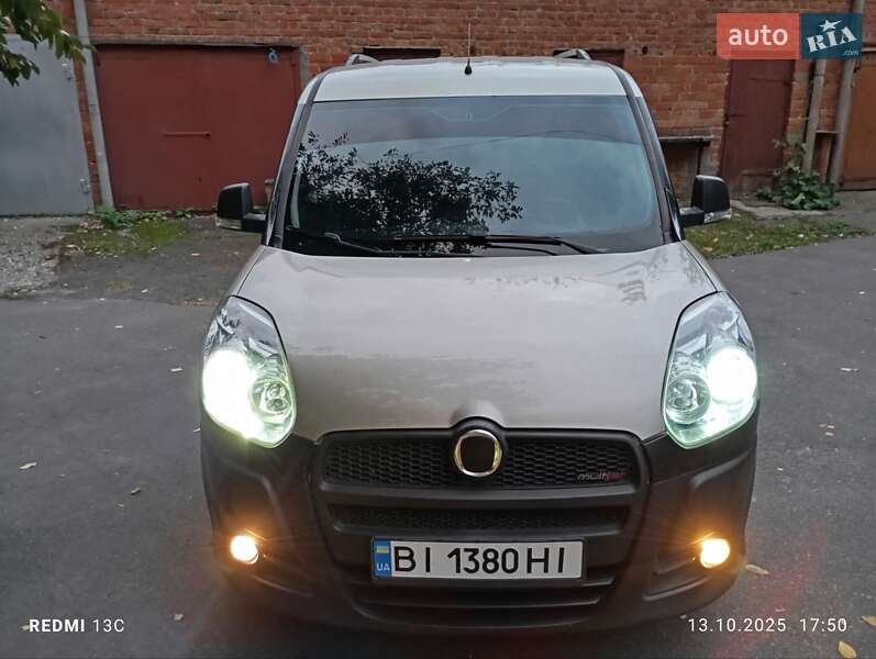 Мінівен Fiat Doblo 2010 в Полтаві фото Мінівен Fiat Doblo 2010 в Полтаві