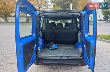Минивэн Fiat Doblo 2011 в 