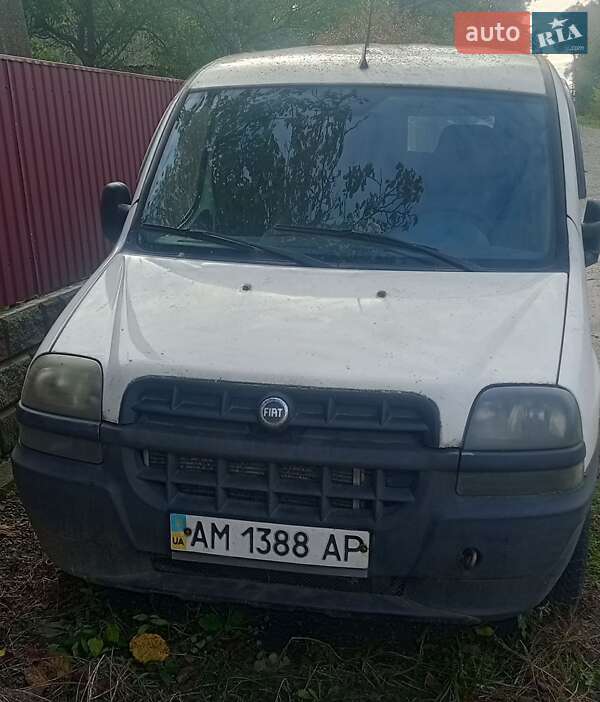 Минивэн Fiat Doblo 2003 в 