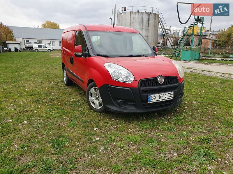Грузовой фургон Fiat Doblo 2012 в 