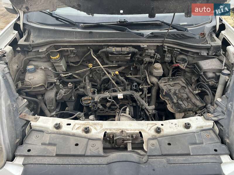 Грузовой фургон Fiat Doblo 2012 в Миргороде