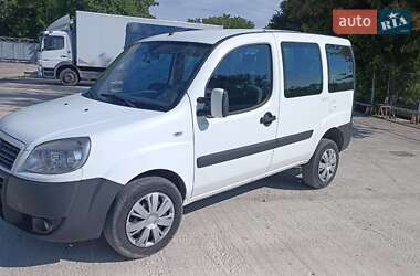 Минивэн Fiat Doblo 2006 в 