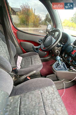 Мінівен Fiat Doblo 2002 в 