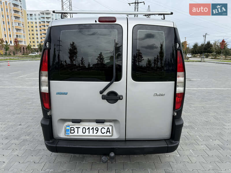 Минивэн Fiat Doblo 2005 в Ирпене