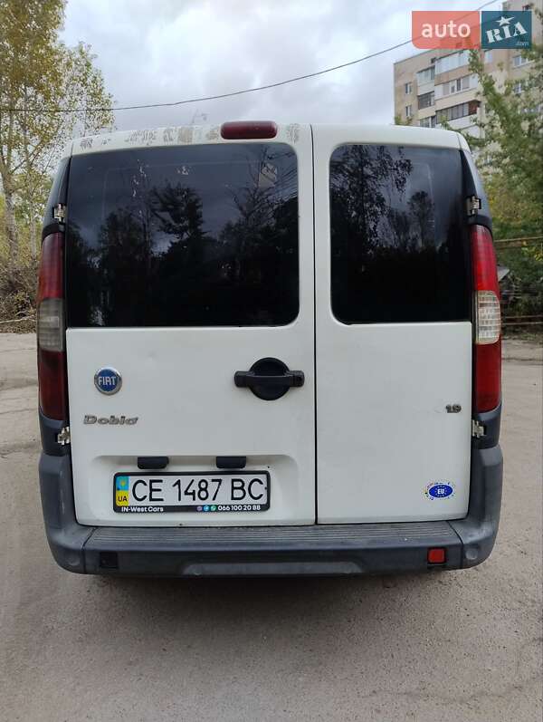 Минивэн Fiat Doblo 2007 в Киеве