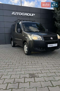 Минивэн Fiat Doblo 2011 в 