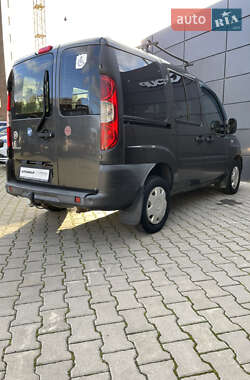 Минивэн Fiat Doblo 2011 в 
