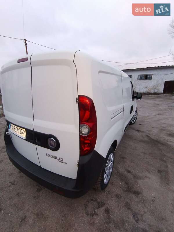 Грузовой фургон Fiat Doblo 2011 в Василькове