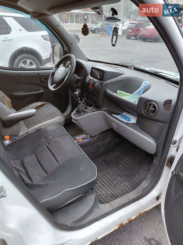 Грузовой фургон Fiat Doblo 2008 в Харькове