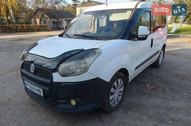 Минивэн Fiat Doblo 2011 в Остроге