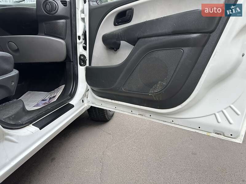Мінівен Fiat Doblo 2007 в Рівному фото 27 Мінівен Fiat Doblo 2007 в Рівному