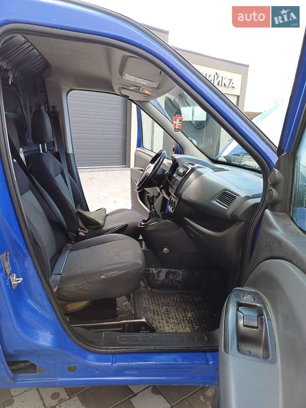 Вантажний фургон Fiat Doblo 2013 в Виноградові фото 5 Вантажний фургон Fiat Doblo 2013 в Виноградові