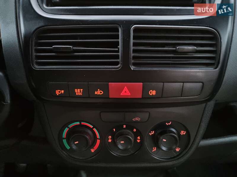 Минивэн Fiat Doblo 2010 в Виннице фото 47 Минивэн Fiat Doblo 2010 в Виннице