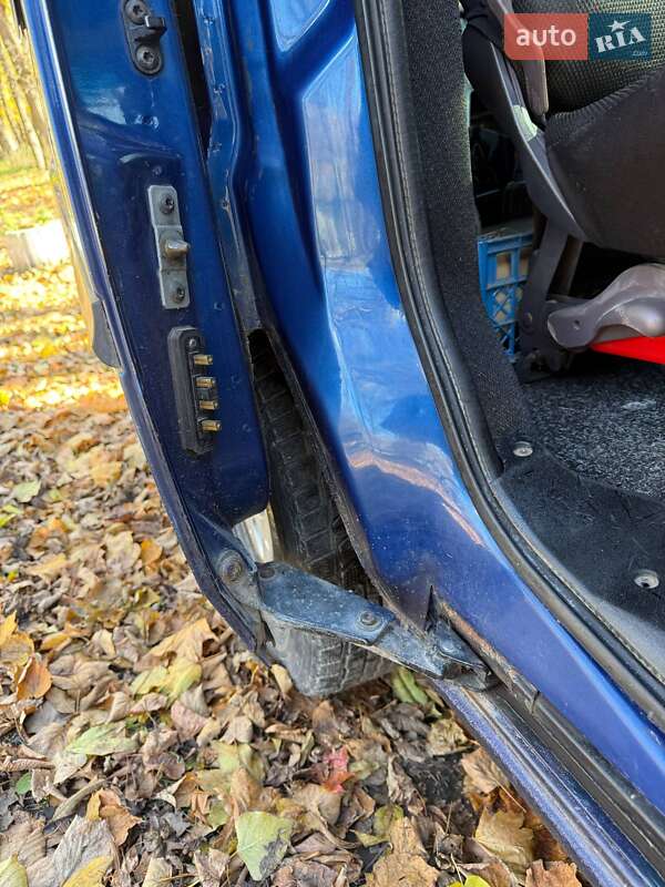 Минивэн Fiat Doblo 2003 в Борщеве