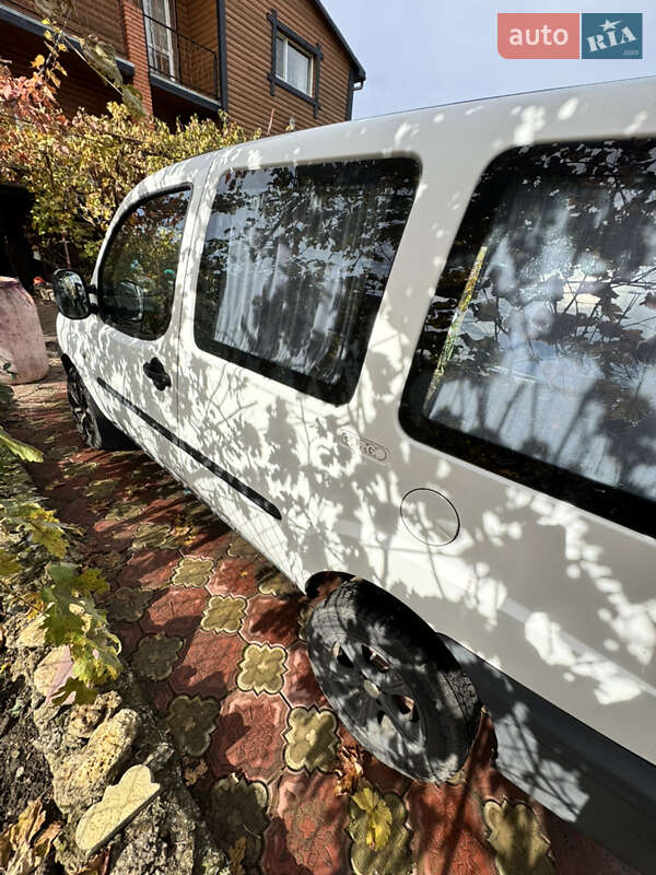 Минивэн Fiat Doblo 2004 в Черноморске фото 4 Минивэн Fiat Doblo 2004 в Черноморске