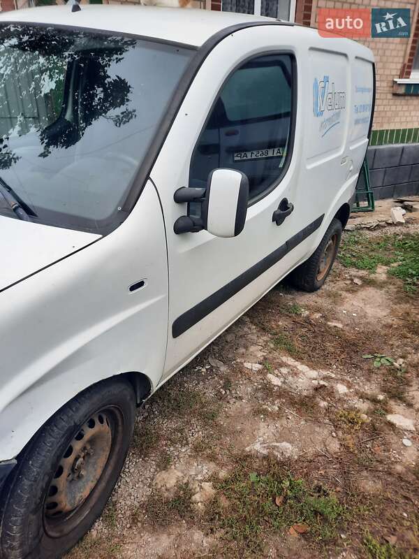 Грузовой фургон Fiat Doblo 2007 в Богуславе фото 11 Грузовой фургон Fiat Doblo 2007 в Богуславе