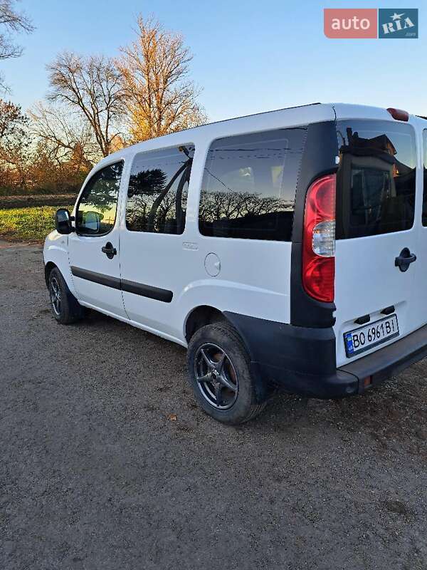 Мінівен Fiat Doblo 2008 в Тернополі фото 4 Мінівен Fiat Doblo 2008 в Тернополі