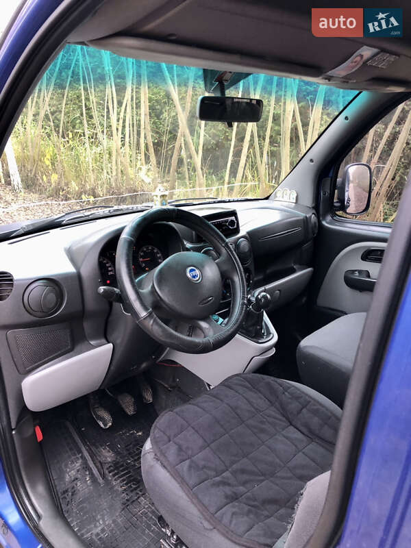 Минивэн Fiat Doblo 2006 в Ковеле