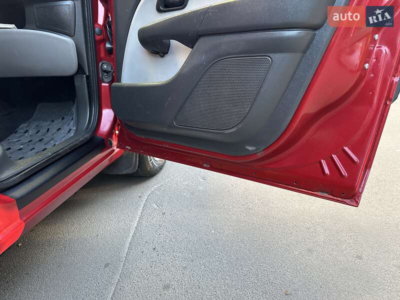 Мінівен Fiat Doblo 2006 в Рівному фото 34 Мінівен Fiat Doblo 2006 в Рівному