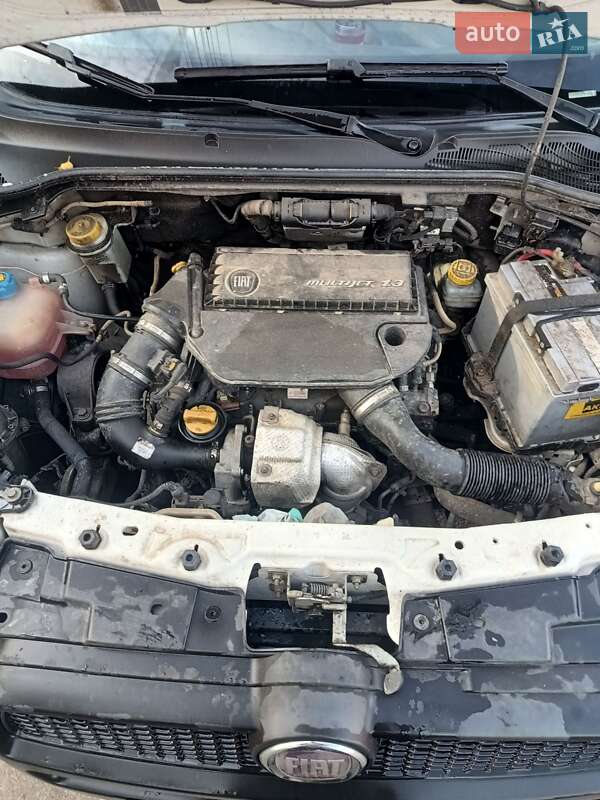 Вантажний фургон Fiat Doblo 2012 в Олевську фото 5 Вантажний фургон Fiat Doblo 2012 в Олевську