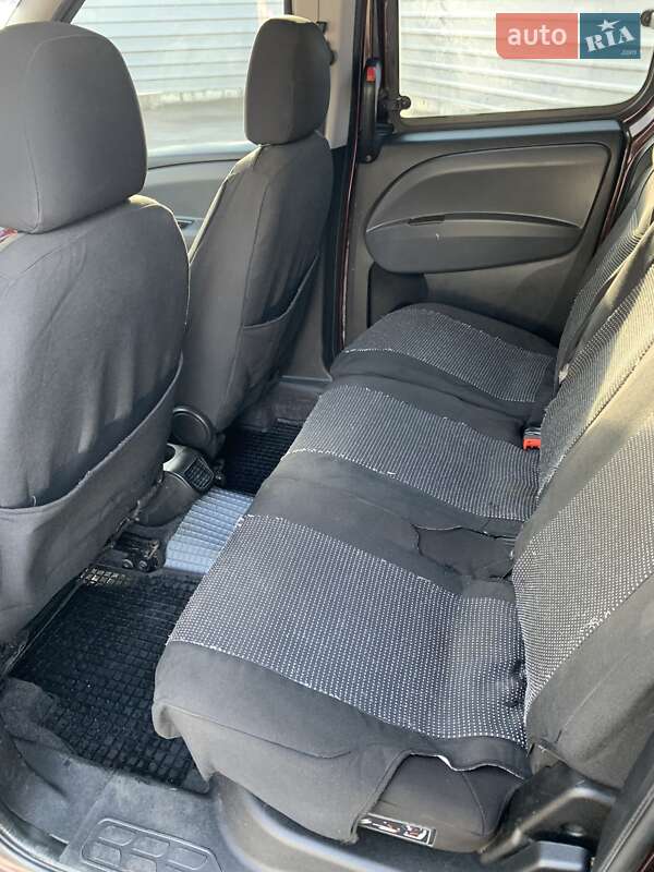 Мінівен Fiat Doblo 2010 в Харкові