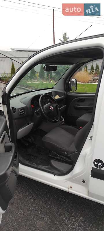 Грузовой фургон Fiat Doblo 2013 в Киеве фото 8 Грузовой фургон Fiat Doblo 2013 в Киеве