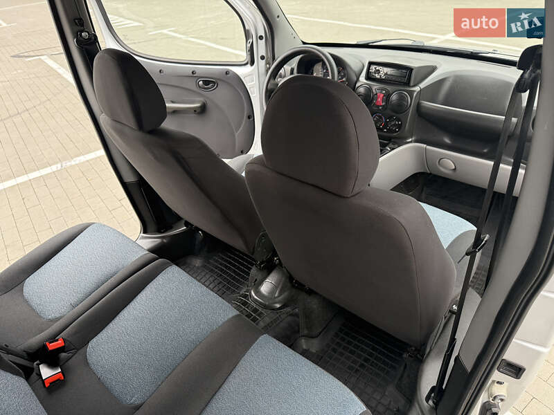 Мінівен Fiat Doblo 2013 в Одесі