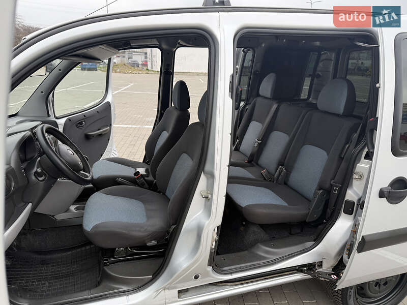 Мінівен Fiat Doblo 2013 в Одесі