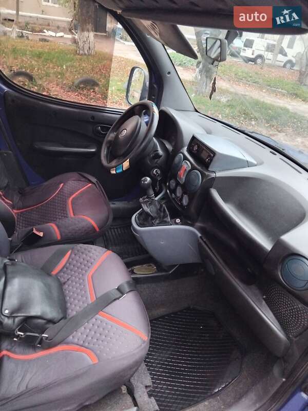 Вантажний фургон Fiat Doblo 2004 в Заліщиках фото 7 Вантажний фургон Fiat Doblo 2004 в Заліщиках