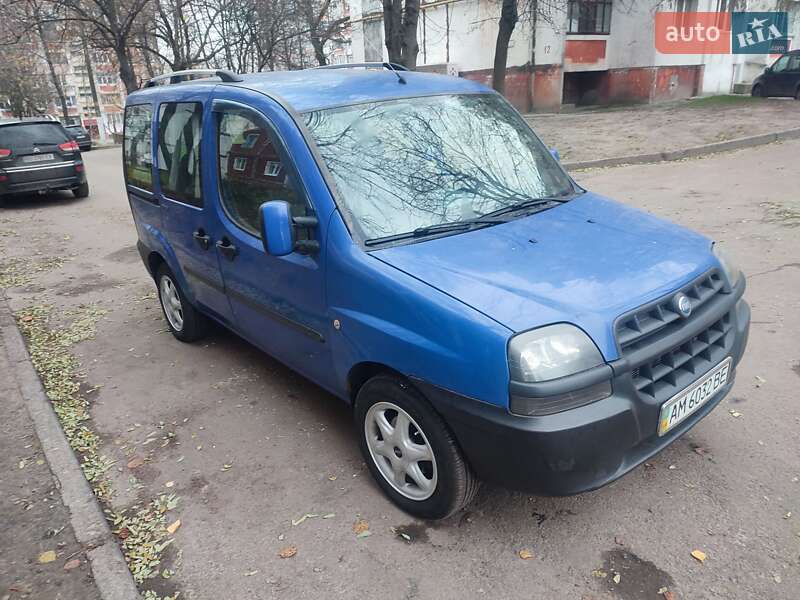 Минивэн Fiat Doblo 2004 в Житомире
