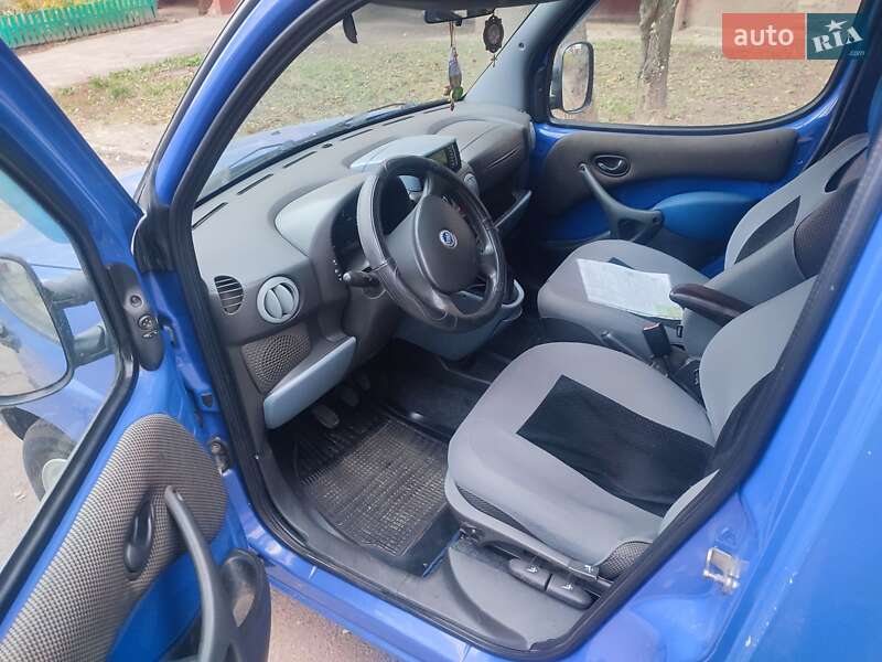 Минивэн Fiat Doblo 2004 в Житомире