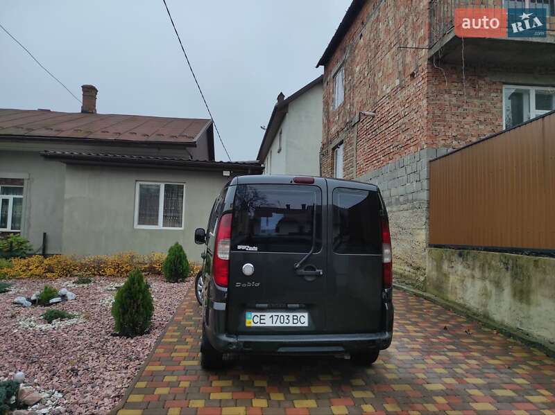 Мінівен Fiat Doblo 2006 в Чернівцях