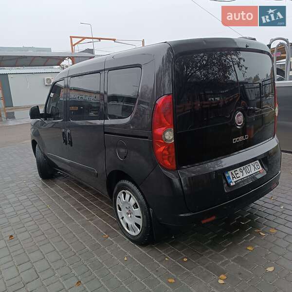 Мінівен Fiat Doblo 2010 в Кам'янському