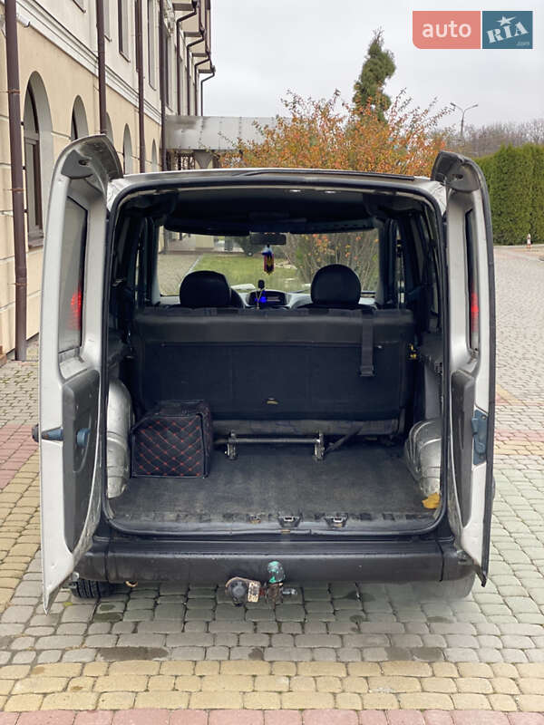 Мінівен Fiat Doblo 2004 в Дунаївцях фото 48 Мінівен Fiat Doblo 2004 в Дунаївцях