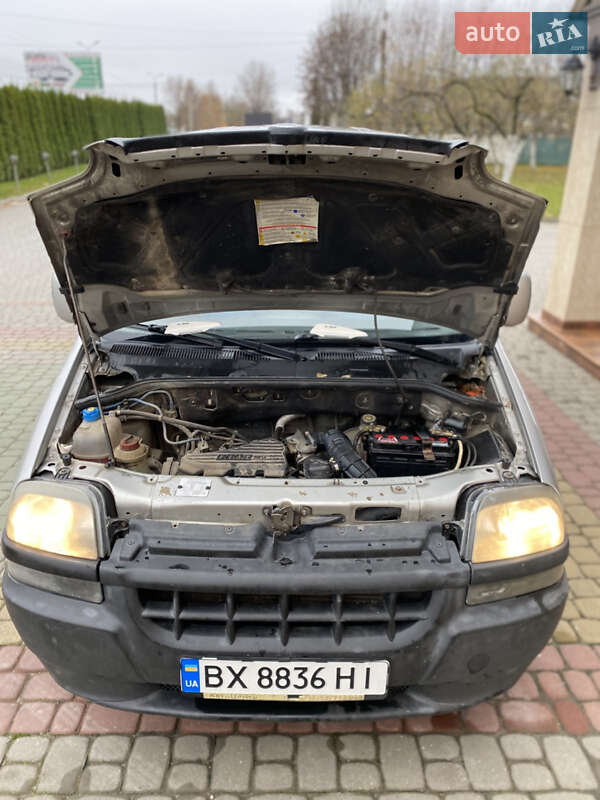 Мінівен Fiat Doblo 2004 в Дунаївцях фото 58 Мінівен Fiat Doblo 2004 в Дунаївцях
